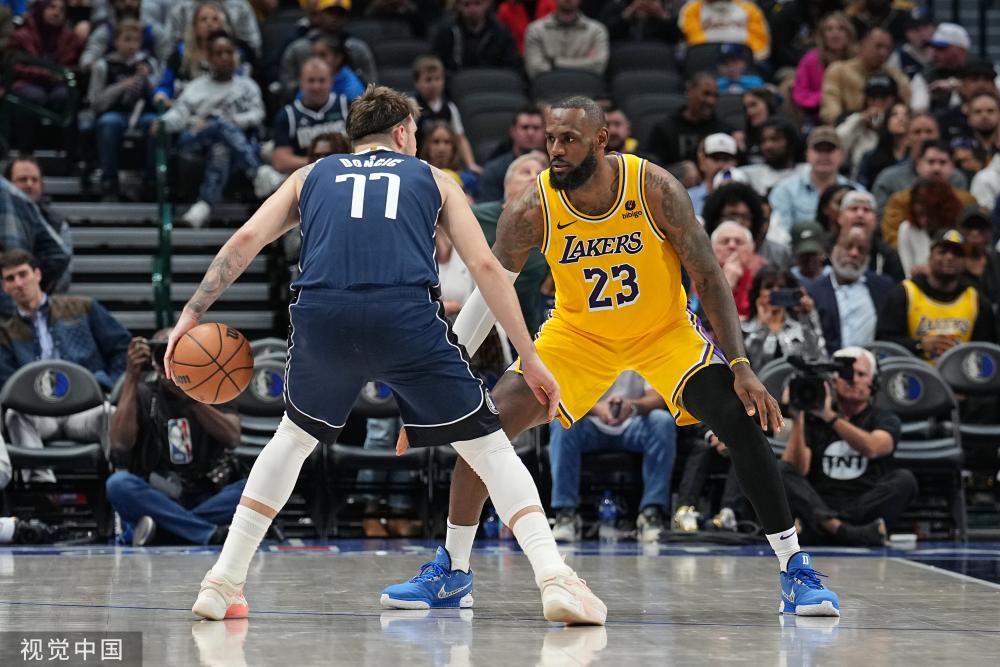 球给对方防 球给对方防