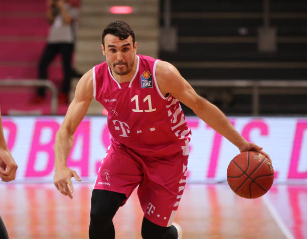 颠球是技术 颠球是技术