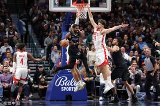 为球迷们呈 为球迷们呈