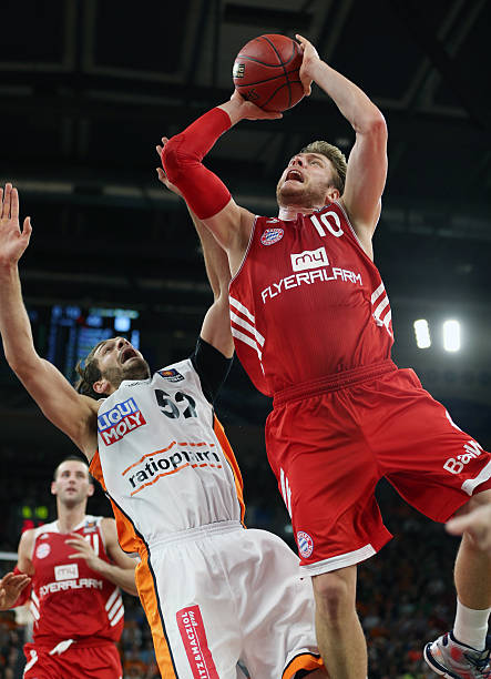 它往往引发 它往往引发