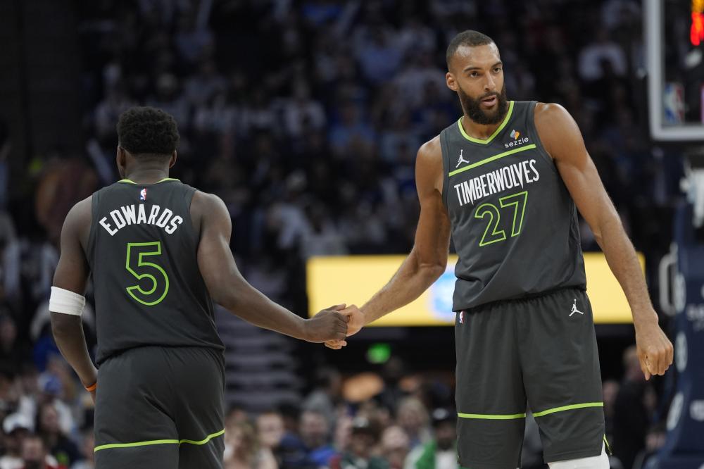 主力伤缺获 主力伤缺获