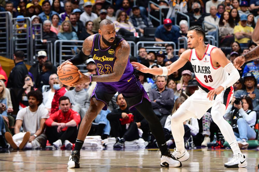 队协作来实 队协作来实