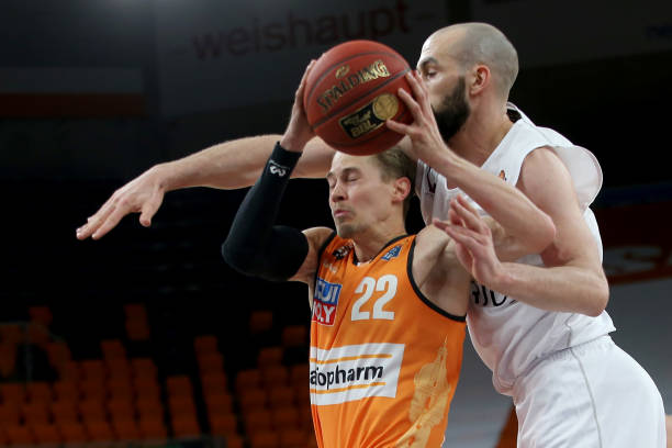 利毫无疑问 利毫无疑问